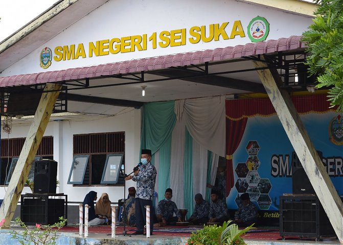 Peringatan Maulid Nabi Muhammad SAW 1443 H Poster