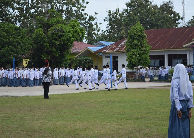 Peringatan Hari Guru Nasional 2021 Poster