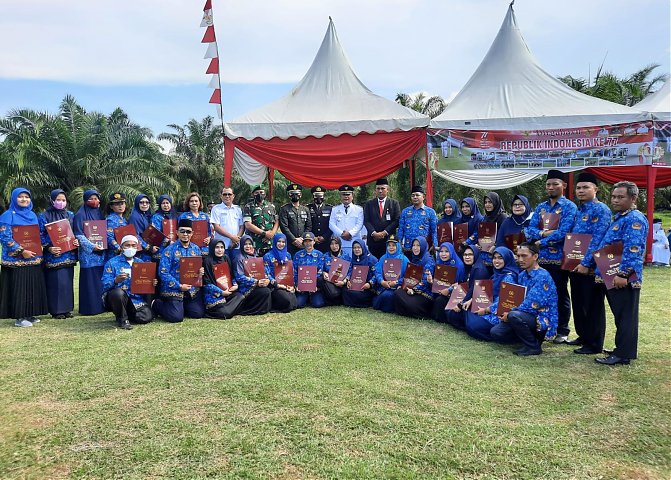 Penghargaan Satyalancana Karya Sapta Poster