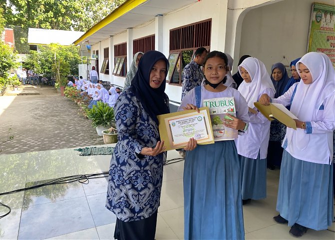 Gerakan Sumut Membaca Poster