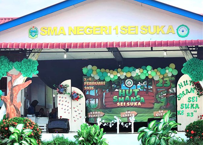 Memperingati Hari Jadi SMAN 1 Sei Suka ke 23 Poster